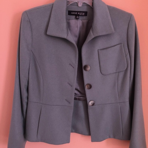 Anne Klein Jackets & Blazers - Anne Klein Cashmere Blazer